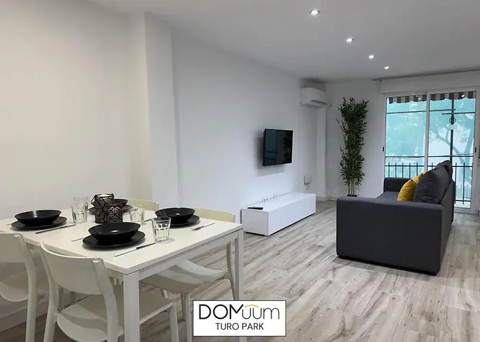 Apartamento Domuum Holidays - Turó Park