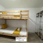 Domuum Holidays - Turo Park Σαλού